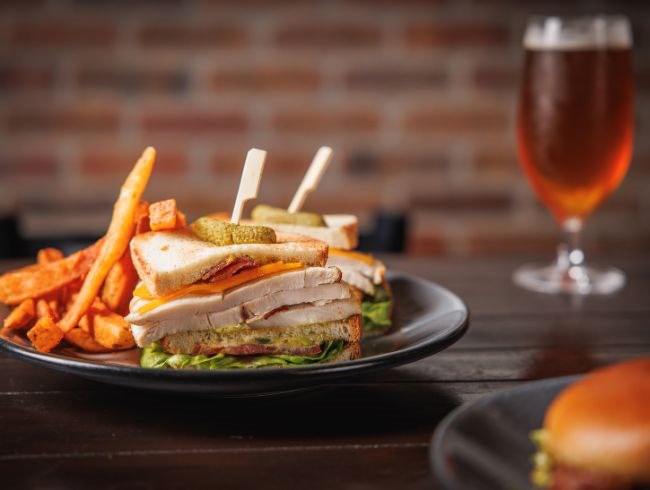 Daily Happy Hour Including Weekends